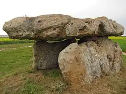 Dolmen des Blancs Fossés