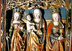 Mittelschrein des spätgotischen Marienaltars von 1511 in der Hospitalkirche