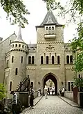 Brücke und Eingang zum Schloss Marienburg