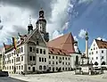 Rathaus, Stauberhaus und Pfarrkirche St. Georg