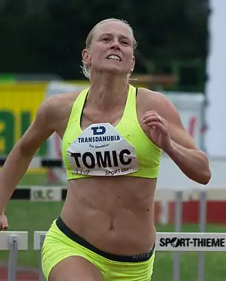 Marina Tomić 2016 in Linz