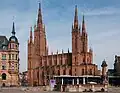 Die als Nassauer Landesdom von Carl Boos erbaute Marktkirche ist evangelische Hauptkirche der Stadt