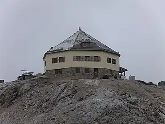 Matrashaus
