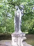 Trauernde, Grabmal Breiting auf dem Südfriedhof in Leipzig