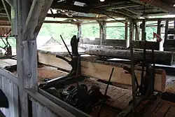 Ein Blick ins Innere der Sägemühle (2011)