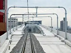 Zugang vom Viadukt zu den zukünftigen Bahnsteigebenen