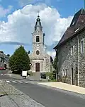 Kirche Johannes dem Täufer gewidmet