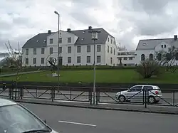 MR, das älteste Gymnasium des Landes
