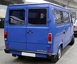207 D