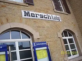Empfangsgebäude