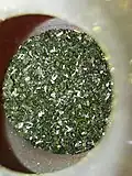 Methylenblau-Kristalle in Originalgefäß