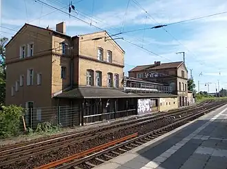 Empfangsgebäude Gleisseite, 2012
