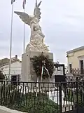 Denkmal der beiden Weltkriege auf der Piazza Unita' d’Italia