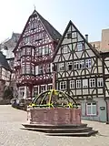 Unterfranken: Osterbrunnen in Miltenberg
