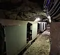 Die zum Transport in den Berg verwendeten Wagen