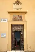 Portal mit Inschrift