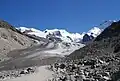 Blick auf den Gletscher vom Zungenende des Jahres 2000 sieben Jahre später