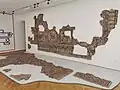 Mosaike mit Wasservögeln und geometrischen Motiven