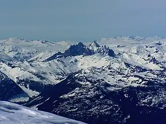 Mount Cayley, Blick von Osten