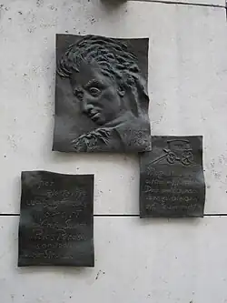 Denkmal für Wolfgang Ama­deus Mozart in der Innenstadt von Mün­chen