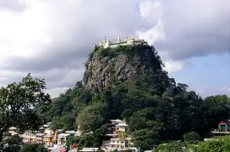 Kloster auf dem Taung Kalat
