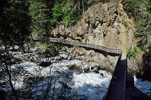 Die Ach mit der Wellerbrücke