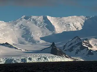 Blick von der Bransfieldstraße auf den Needle&nbsp;Peak