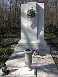 Nemes’ Grab auf dem Kerepesi temető in Budapest, Grabmal von Zsigmond Kisfaludi Strobl