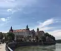 Blick vom Rande des Englischen Gartens auf das Neuburger Schloß
