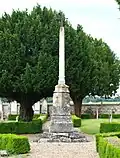 Friedhofskreuz in Neuilly