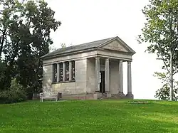 Luisentempel