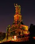 Illuminierte Nachtansicht