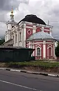 Alexius-Kirche. Photo aus 2009. Die Restauration ist mittlerweile fertig.[3]