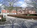 Landgut Nislevgaard am Ortsrand (heute eine Efterskole)