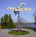 Denkmal für den ersten Looping der Fluggeschichte