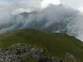 Blick vom Gipfel zum Nordostgrat des Beinn Fhionnlaidh