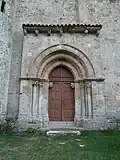 Portal mit Konsolenfries