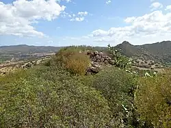 Westseite der Nuraghe