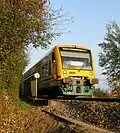 Regio-Shuttle nach dem Überqueren der Eldebrücke bei Neustadt-Glewe