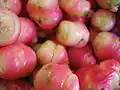 Knolliger Sauerklee (Oxalis tuberosa), rohe rote Oca