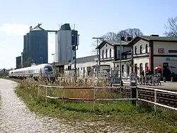 ICE 38 (DB, Kopen­hagen–Hamburg) in Oldenburg i.&nbsp;H. (2010)