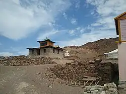 Erster wiedererrichteter Tempel