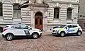 Polizei-Kfz Opel Mokka in alten Design (links) und Neugestaltung 2023