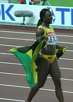 Weltmeisterin mit zwei Tausendstelsekunden Vorsprung: Veronica Campbell, zuvor unter anderem aktuelle Olympiasiegerin über 200&nbsp;Meter und hier mit ihrer Sprintstaffel und über 200&nbsp;Meter noch zweimal mit Silber&nbsp;dekoriert