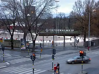 Blick auf das Eingangstor zum Östermalms IP