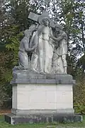 Jesusstatue im Ehrenhain des Ostfriedhofs