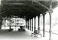 Historische Bahnsteigüberdachung des Ottenbrucher Bahnhofs