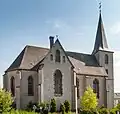 Kirche von Westen