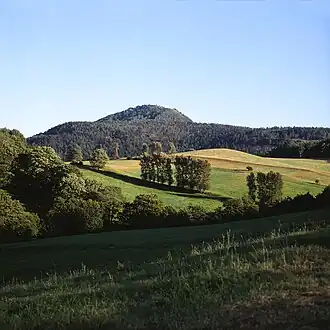 Ottoberg, unbewaldet (im Hintergrund Lausche)