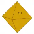1. Oktaedrischer Kristall mit dem Oktaeder {111} als einziger Flächenform